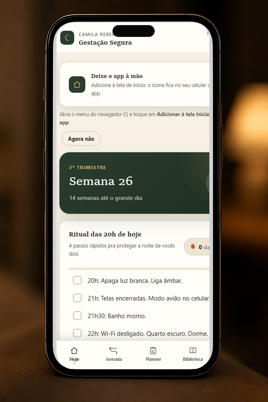Celular mostrando a tela Hoje do app do Guia da Gestação Segura